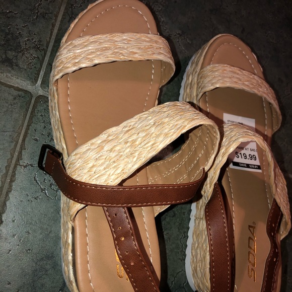 shows - Picture 6 of 8